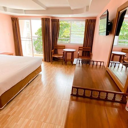 A.A. Pattaya Golden Beach Hotel Exterior foto